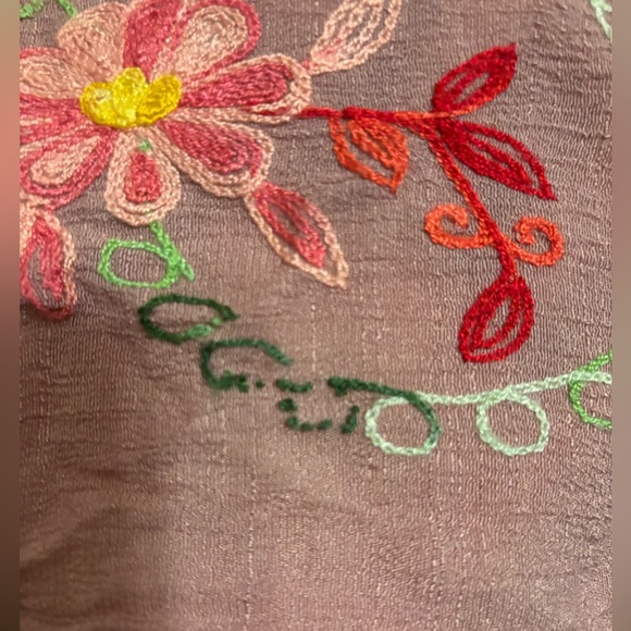 Fig and Flower Size M 3/4 Sleeve Blouse - Picture 7 of 7